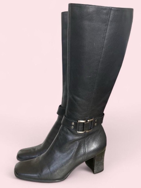 Bandolino Shoes - Vintage 90s Square Toe Classic Black Leather Knee-High Boots